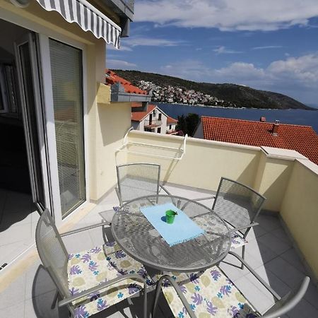 Apartments Vito Trogir Bagian luar foto