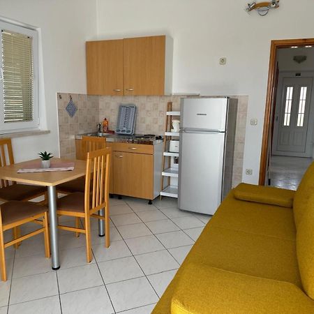 Apartments Vito Trogir Bagian luar foto