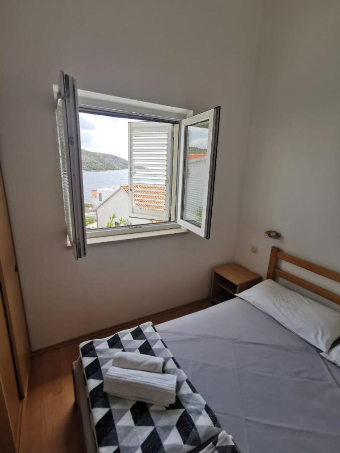 Apartments Vito Trogir Bagian luar foto