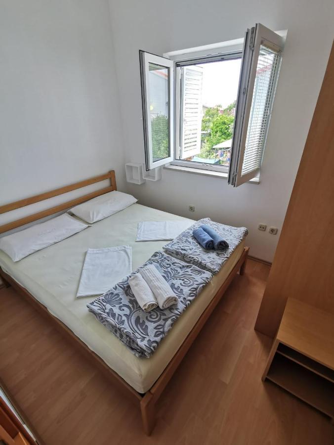 Apartments Vito Trogir Bagian luar foto