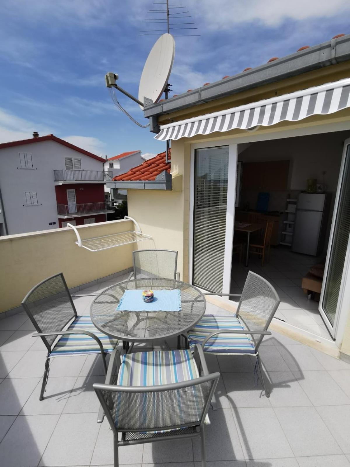 Apartments Vito Trogir Bagian luar foto